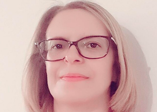 Profa. Pós-Doc. Denise Cuoghi de Carvalho Veríssimo Freitas
